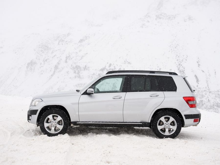  Mercedes-Benz GLK350 2008 года  (фото 2 из 8)